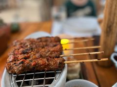 -三亚艾迪逊酒店·海滩烧烤 BARBACOA·现场乐队·浪漫晚餐·烧烤海鲜
