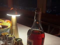 -OZONE 顶楼酒吧(香港丽思卡尔顿酒店)