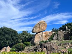 -东山风动石景区