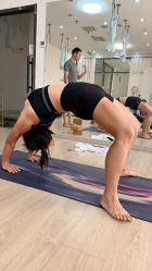 -一伽瑜伽·普拉提