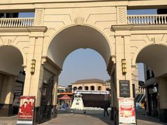 -王府井奥莱临潼小镇(临潼店)