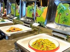 -齐河孔雀王温泉酒店·金孔雀自助百汇