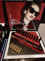 -YVESSAINTLAURENT