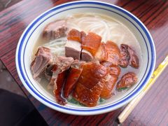 -香辉食馆(新兴路店)