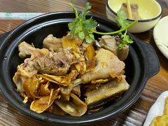 姜母鸭-亚忠小吃店(曾厝垵店)