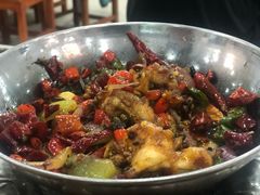 干锅牛蛙-椒香川流不息川菜馆(二七北路店)