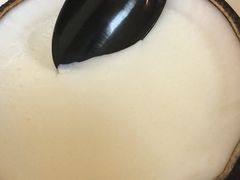 -志龙皇冠吃货椰子铺