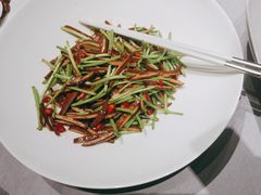 -荷栖小院·品质江西菜(红谷滩店)