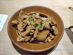 卤肥肠-川堂风·跷脚牛肉·乐山爆炒(宝山日月光店)