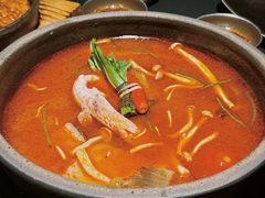 毛辣果酸汤鱼-Ameigo梅果·云贵川bistro(长宁来福士店)