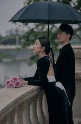 -易摄影婚纱摄影工作室