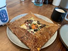 蘑菇熏肉荞麦可丽饼-RAC BAR(安福路店)