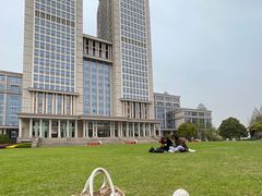 -复旦大学光华楼
