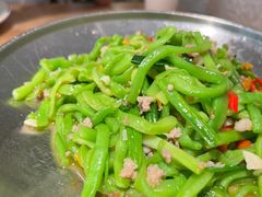 -聚鑫朋酸菜肥肠(九龙仓店)