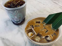 -red donkey coffee