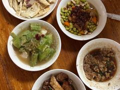 -玲燕蒸菜馆(江东路店)