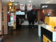 -麦当劳(七宝乐购店)