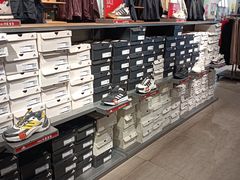 -百联奥特莱斯广场(南京店)