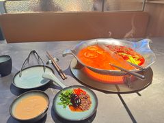 番茄牛膝骨鸳鸯锅-湊湊火锅·茶憩(合生汇购物中心店)