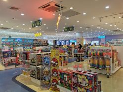 -爱婴室(上海浦建路店)