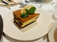 -Osteria Garden 生蚝花园餐厅(原进贤路店)