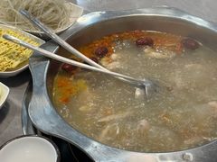 -光头药膳鸡(莱茵小镇店)