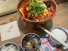 -成都你六姐·牛肉冒菜(城市集市合生汇店)