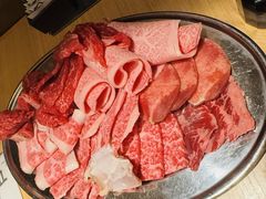 -和牛放题的殿堂 肉屋横丁(秋叶原店)