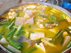 明炉蚌肉豆腐-钟掌勺忘不了地道湘菜(新天地假日广场店)