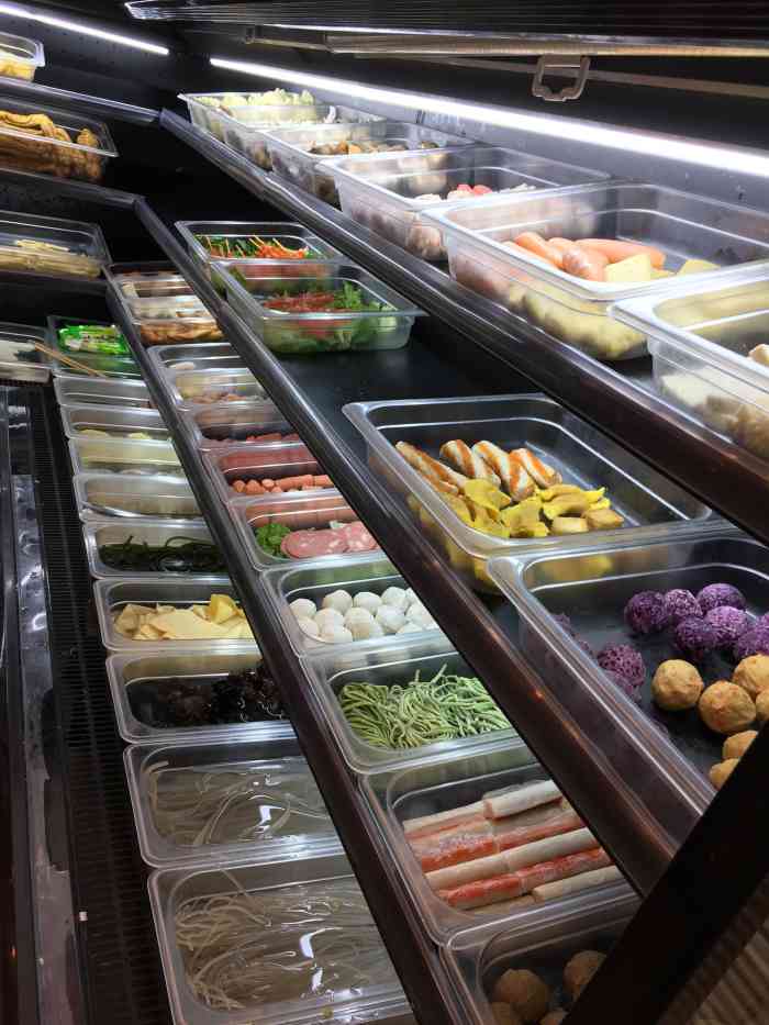 你捞我烫(东沙湖店)-"邻里中心负一层的麻辣烫店,疫情期间没怎么.