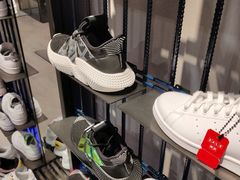 -adidas(正佳广场店)
