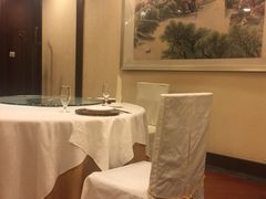 -顺峰海鲜酒楼(省府店)