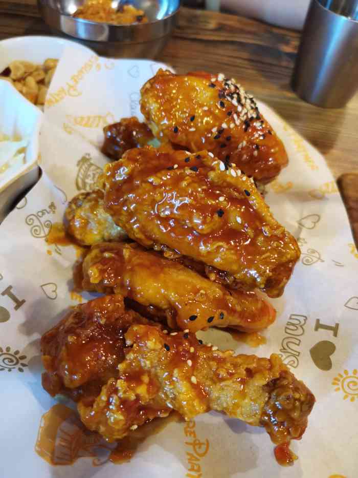 明洞炸鸡烤肉店(玉林生活广场店)