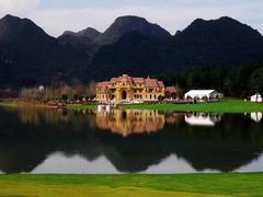 天鹅堡-云漫湖生态度假公园