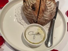 餐前面包-壳里西餐厅Coquille Seafood Bistro(蒙自路店)