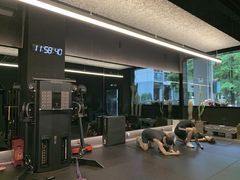 -TOP健身私教工作室(侨香店)