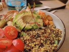 豆腐牛油果沙拉-O'mills Sourdough Bakery&Bistro(永嘉路店)