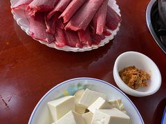 -菌之家·专业纯野生菌火锅·特色炒菌
