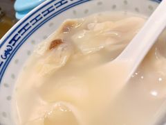 -上海滴水湖皇冠假日酒店