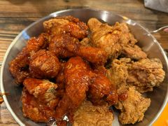 -BHC炸鸡(明洞总店)