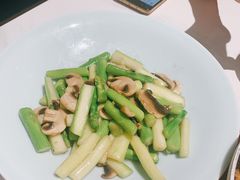 芦笋口蘑-楚山晓·湖北菜(武汉光谷K11店)
