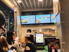 -德克士(虹桥火车站店)