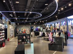 -NIKE品牌体验店(金源新燕莎店)