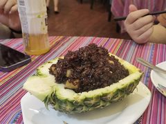 -香巴拉云南餐厅(华莱坞店)
