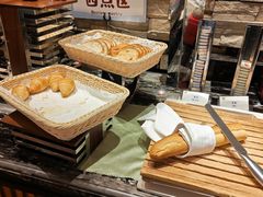 -安徽饭店·白鹭阁自助餐厅(梅山路店)