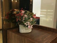 -苹果花园(乳山路店)