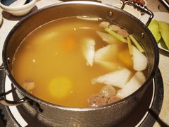 牛骨清汤锅-左庭右院鲜牛肉火锅(环球港店)