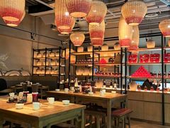 -荣家黄鱼面(南京西路店)