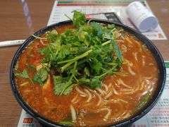 -肥汁米蘭香港米线(定西路店)