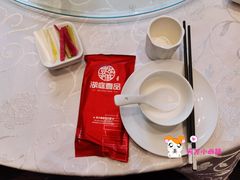 -湖庭壹品鸭王·传统北京烤鸭·别墅私房菜·庭院宵夜(江宁店)